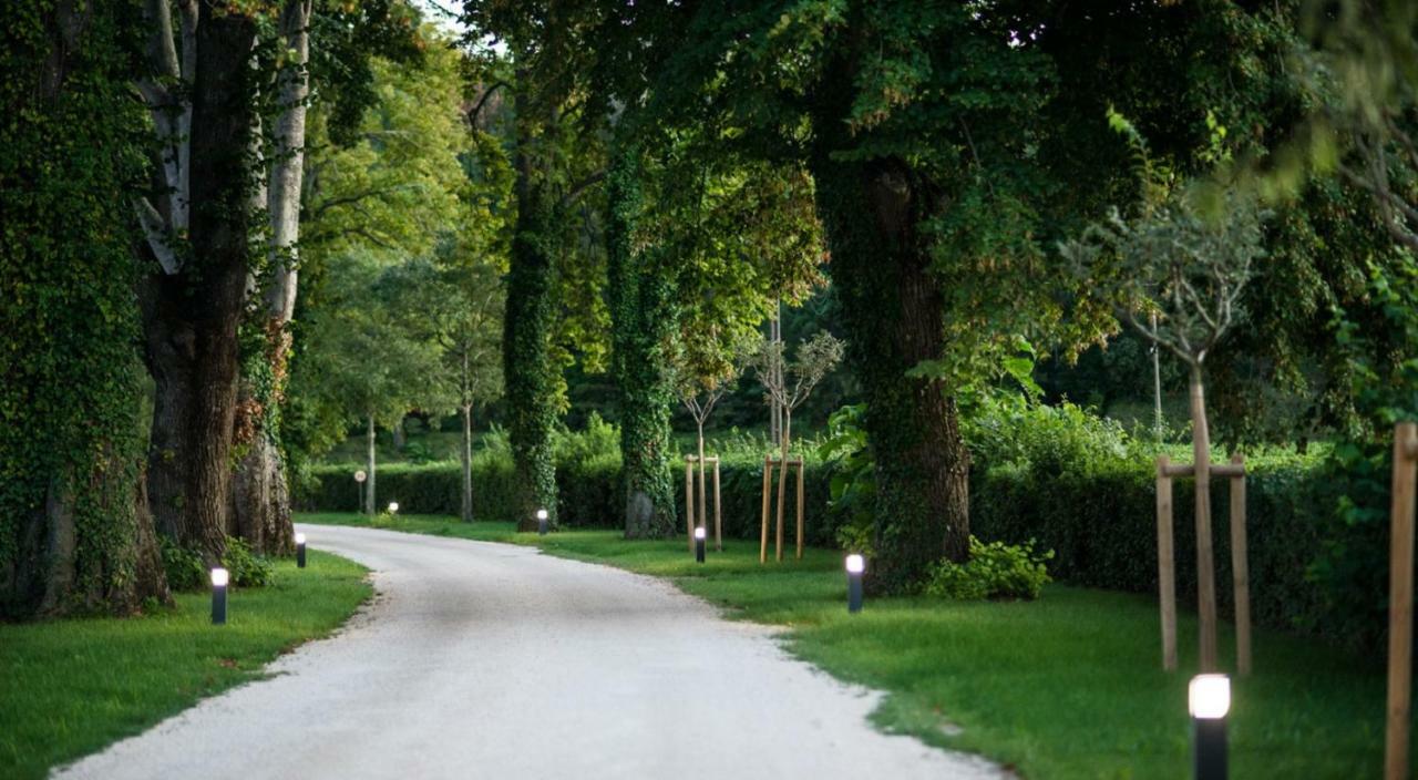 Chateau De Montcaud Sabran Luaran gambar